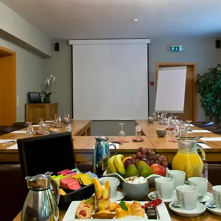 Cocoon Belair Буршайд