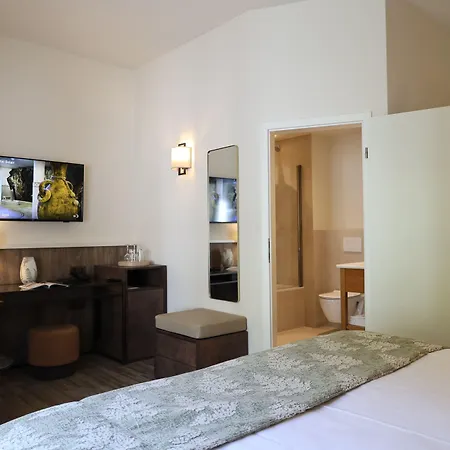 Hotel Cocoon Belair 4*