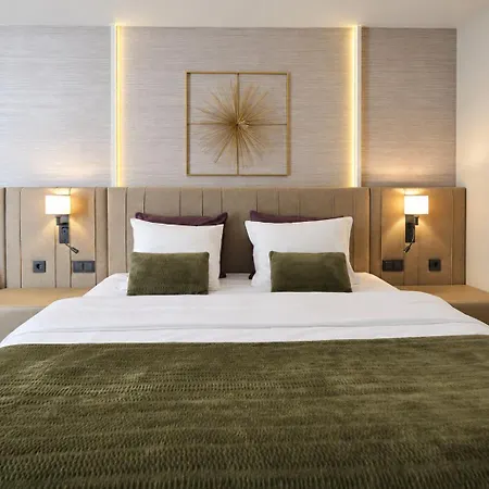 Cocoon Belair Hotel 4*